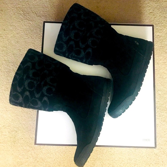 Coach Boots - Picture 6 of 11